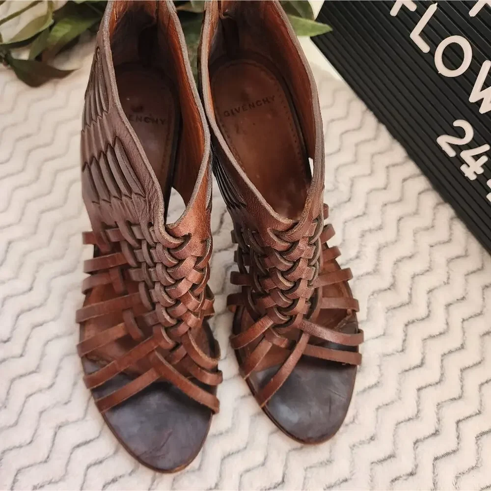 Givenchy brown lattice